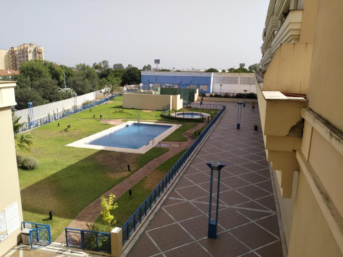 Estudio Fibes-Lux Sevilla Seville Exterior photo